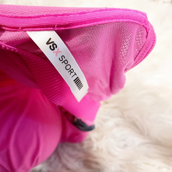 Victoria's Secret Size 36B Bra Bundle Sports and Pushup Red and Pink - Picture 10 of 14